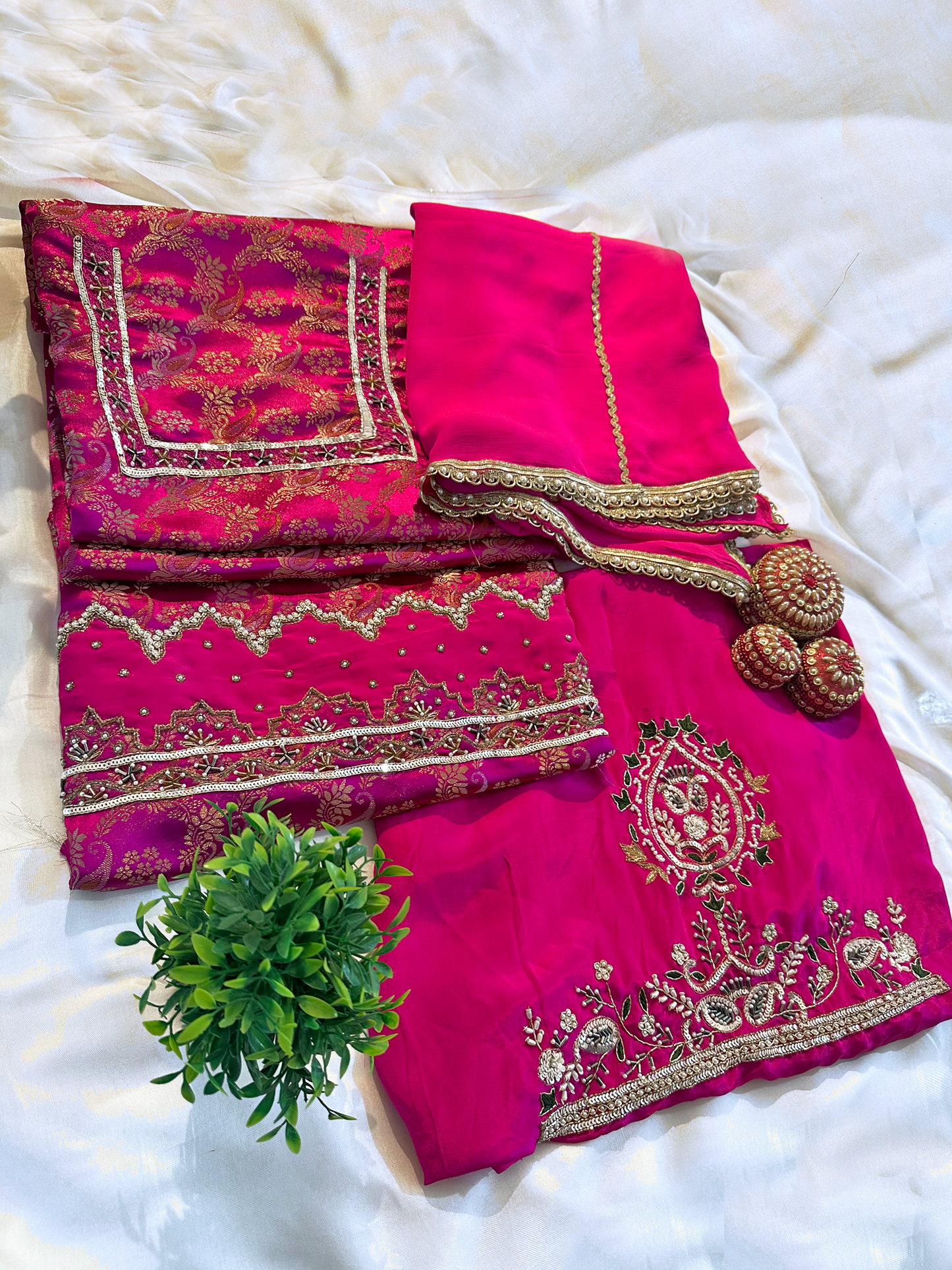 Kheen Kwaab Fabric Magenta Unstitched Suit Set