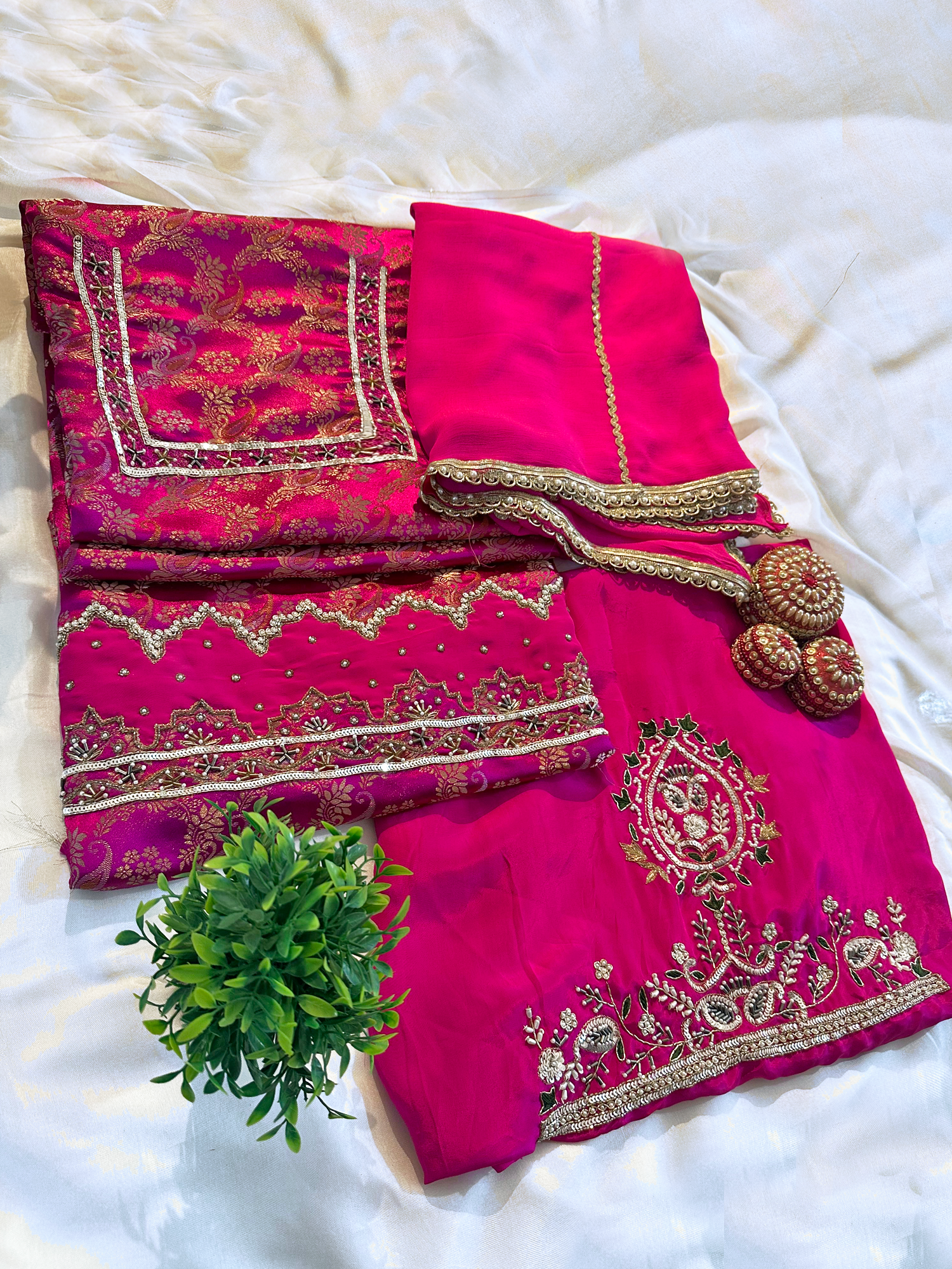 Kheen Kwaab Fabric Magenta Unstitched Suit Set
