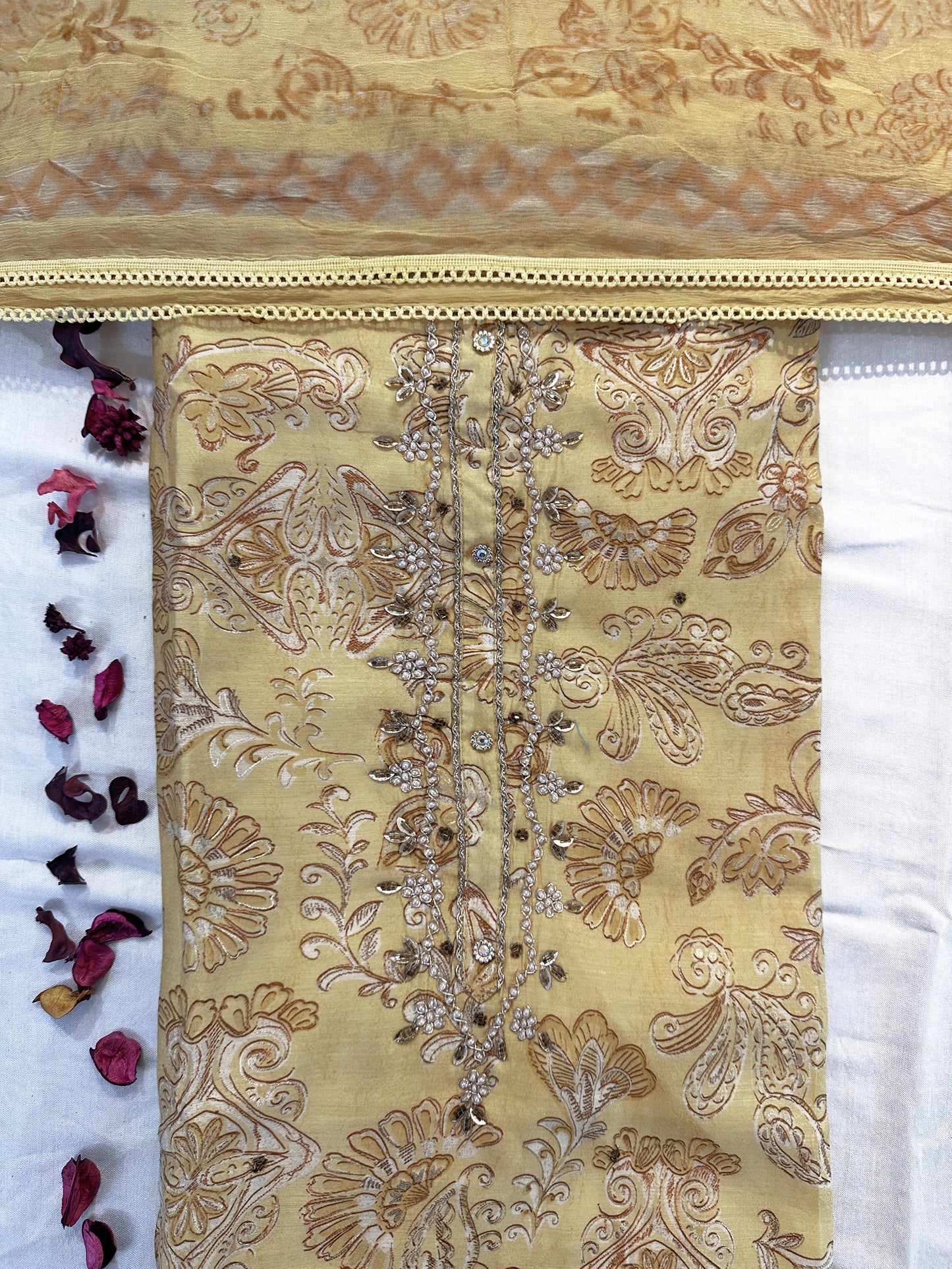 Muslin Cotton Fabric Unstitched Suit set 4 colours