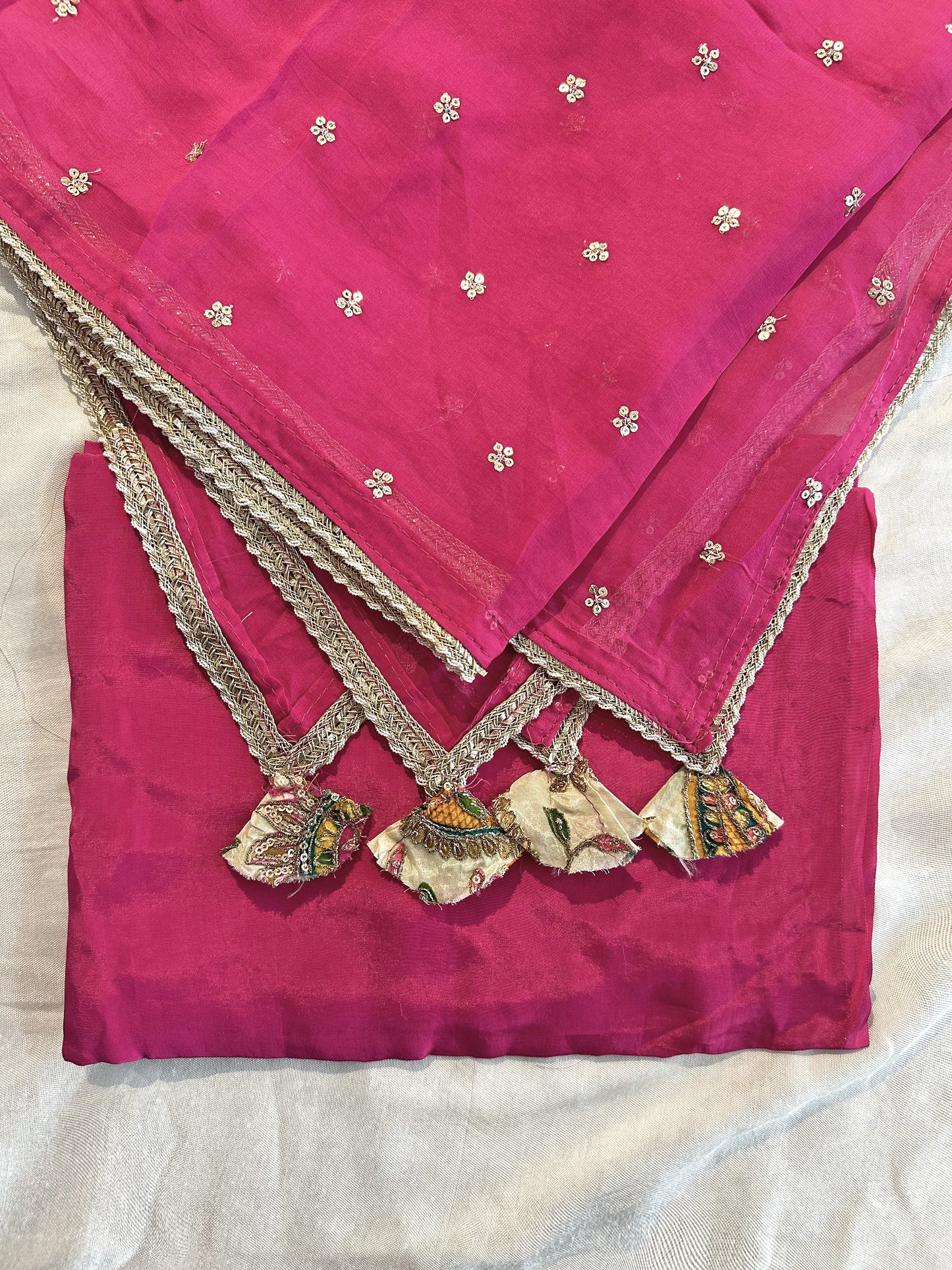 Crepe Fabric Contrast Unstitched Suit Set Cream and pink
