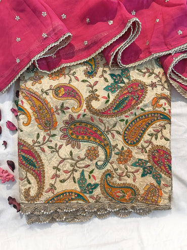 Crepe Fabric Contrast Unstitched Suit Set Cream and pink