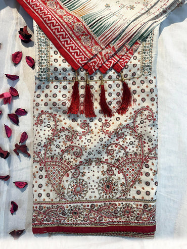 Muslin Fabric Unstitched Suit set Cream and Maroon
