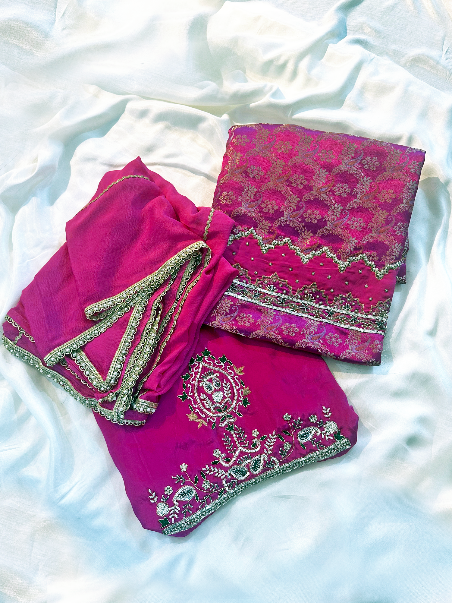 Kheen Kwaab Fabric Magenta Unstitched Suit Set