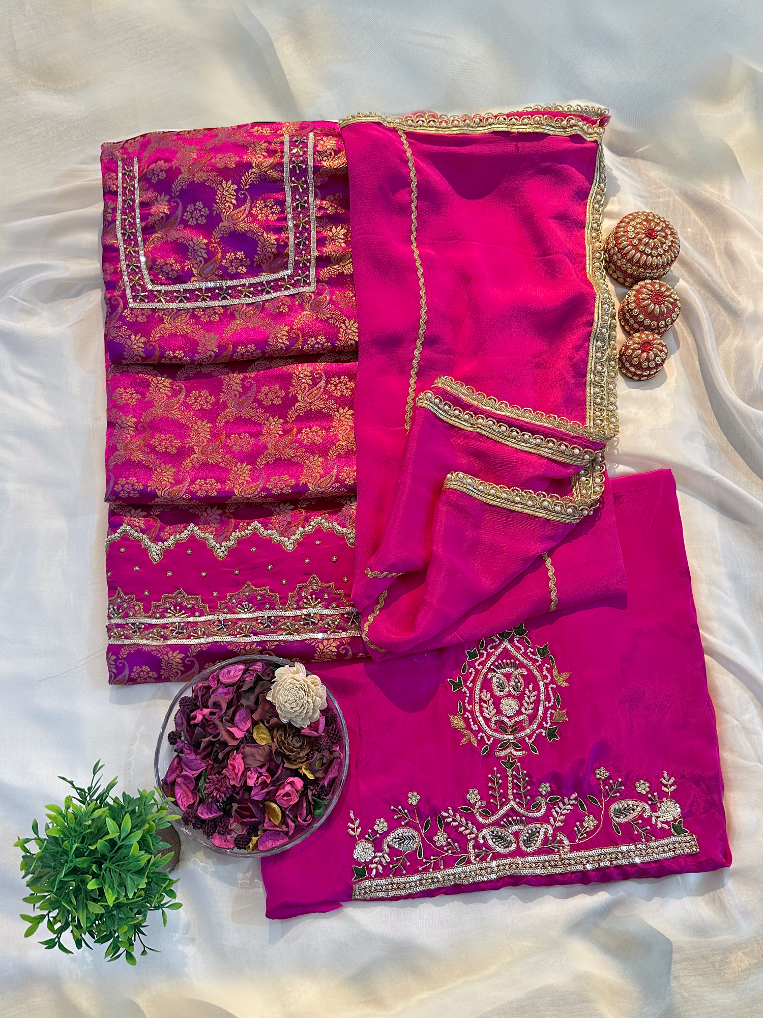 Kheen Kwaab Fabric Magenta Unstitched Suit Set