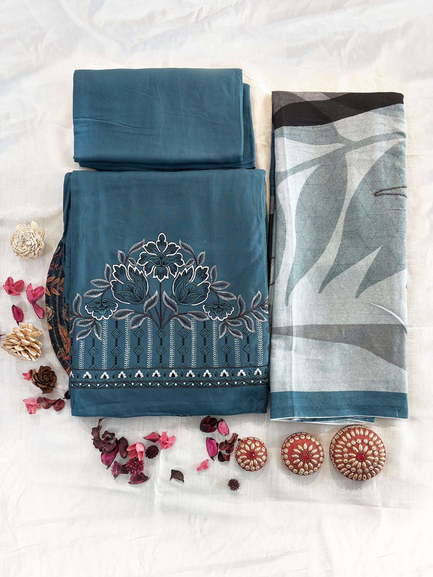 Pashmina Unstitched Winter Suit Set with Elegant Machine Embroidery & Printed