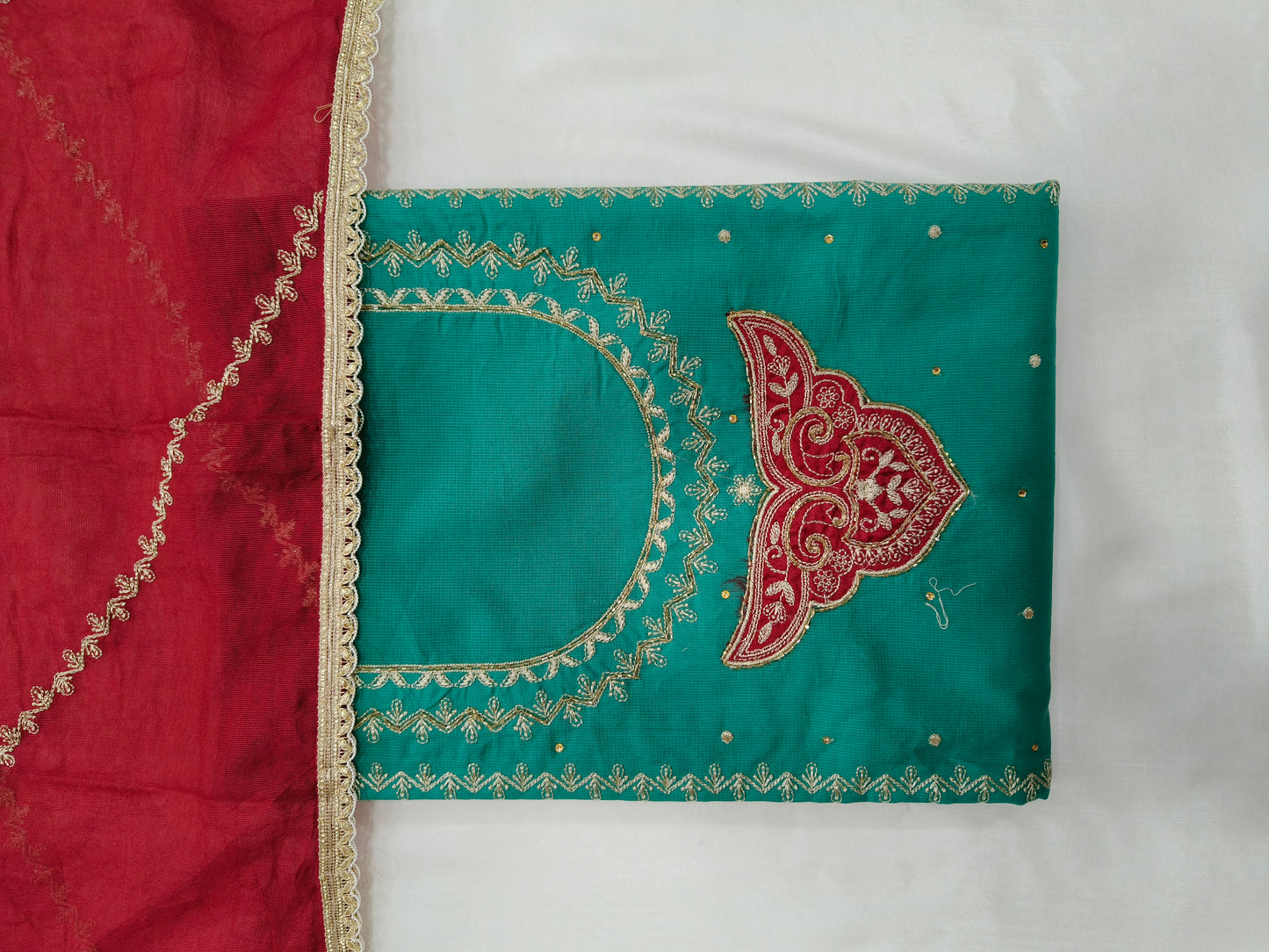 Giza Cotton Embroidered Suit Set with Kota Doria Dupatta – Teal & Red