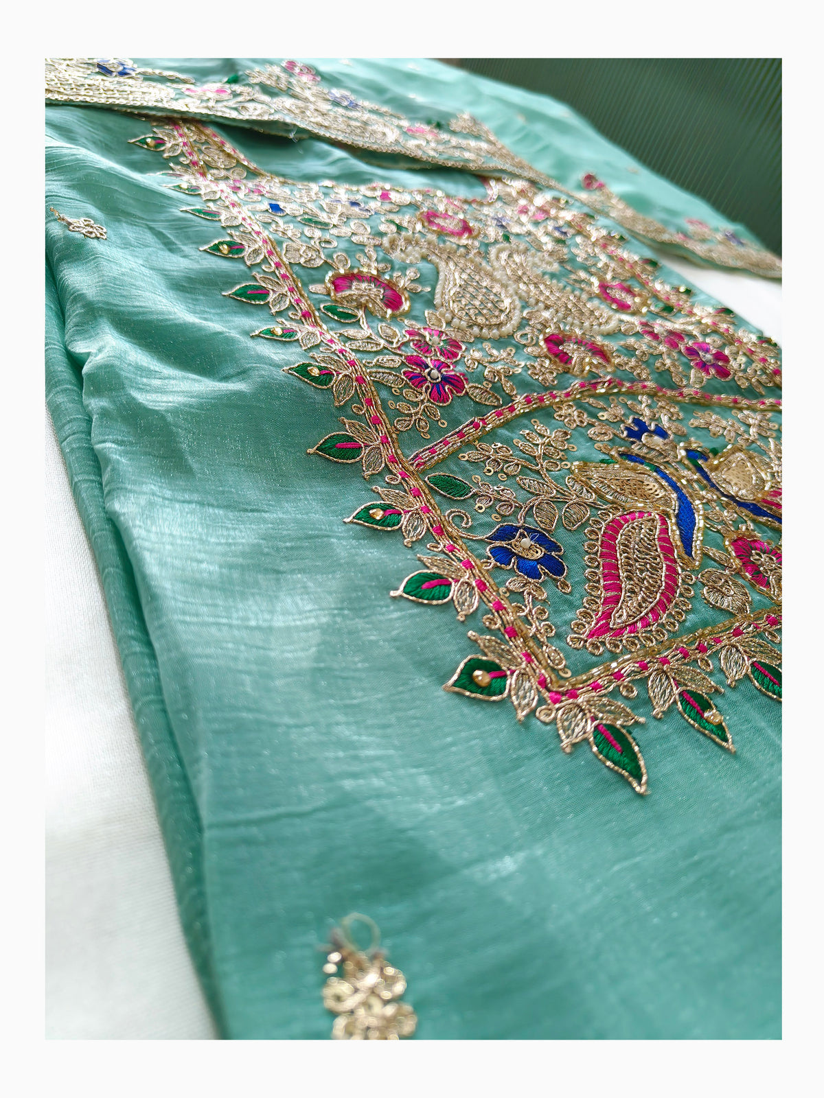Crush Tissue Embroidered Unstitched Suit Set with Dupatta 4 colors