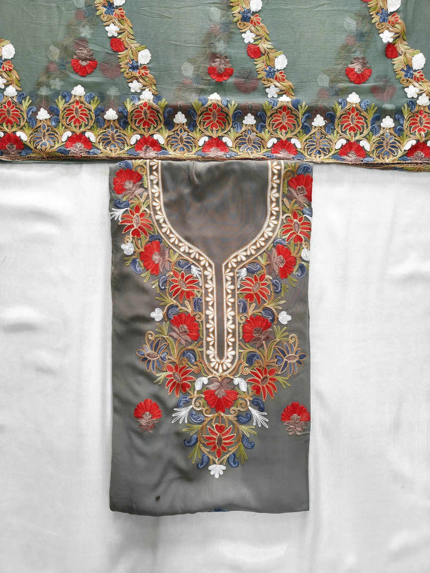 Cotton Unstitched Suit Set – Vibrant Embroidery & Chiffon Dupatta