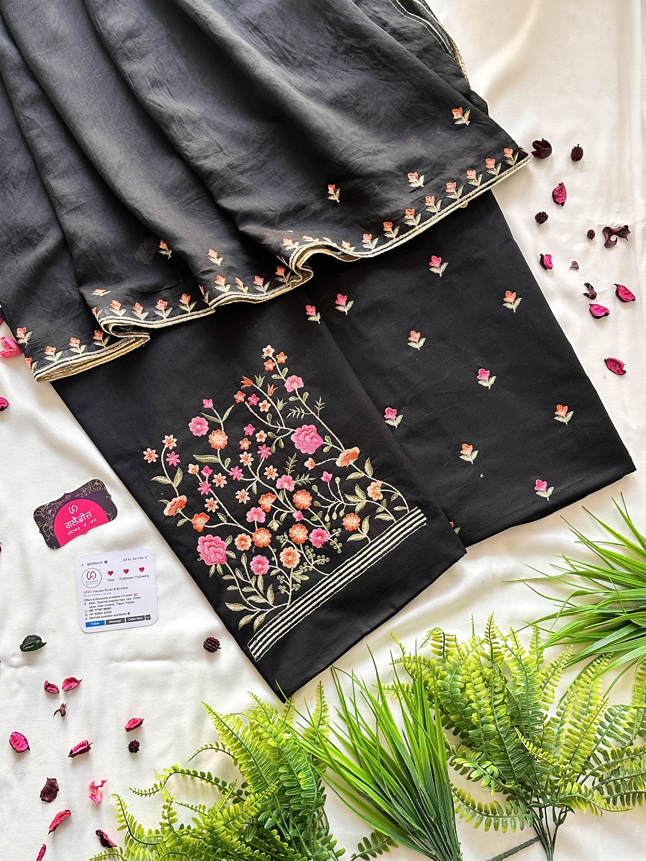 Giza Cotton Suit Set with Floral Embroidery Cream & Black