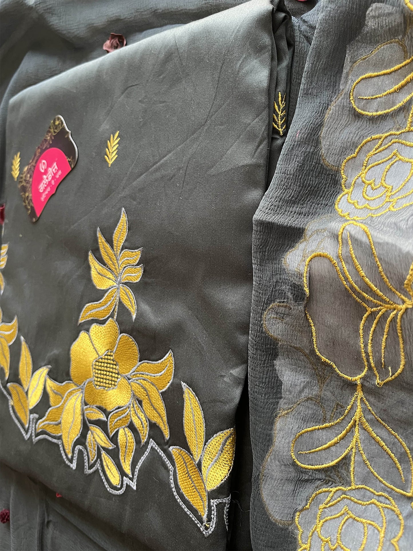 Jam Cotton Unstitched Suit Set with Floral Machine Work & Chiffon Dupatta