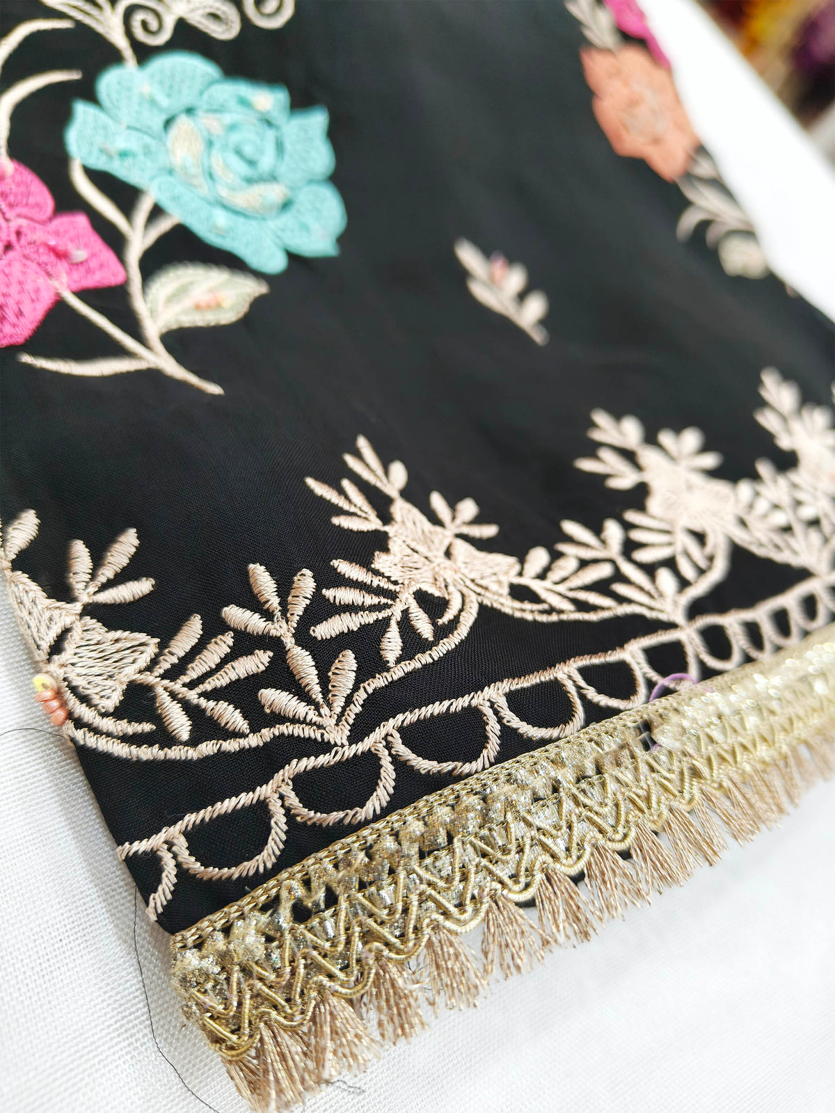 Organza Floral Embroidered Unstitched Suit Set with Chiffon Dupatta