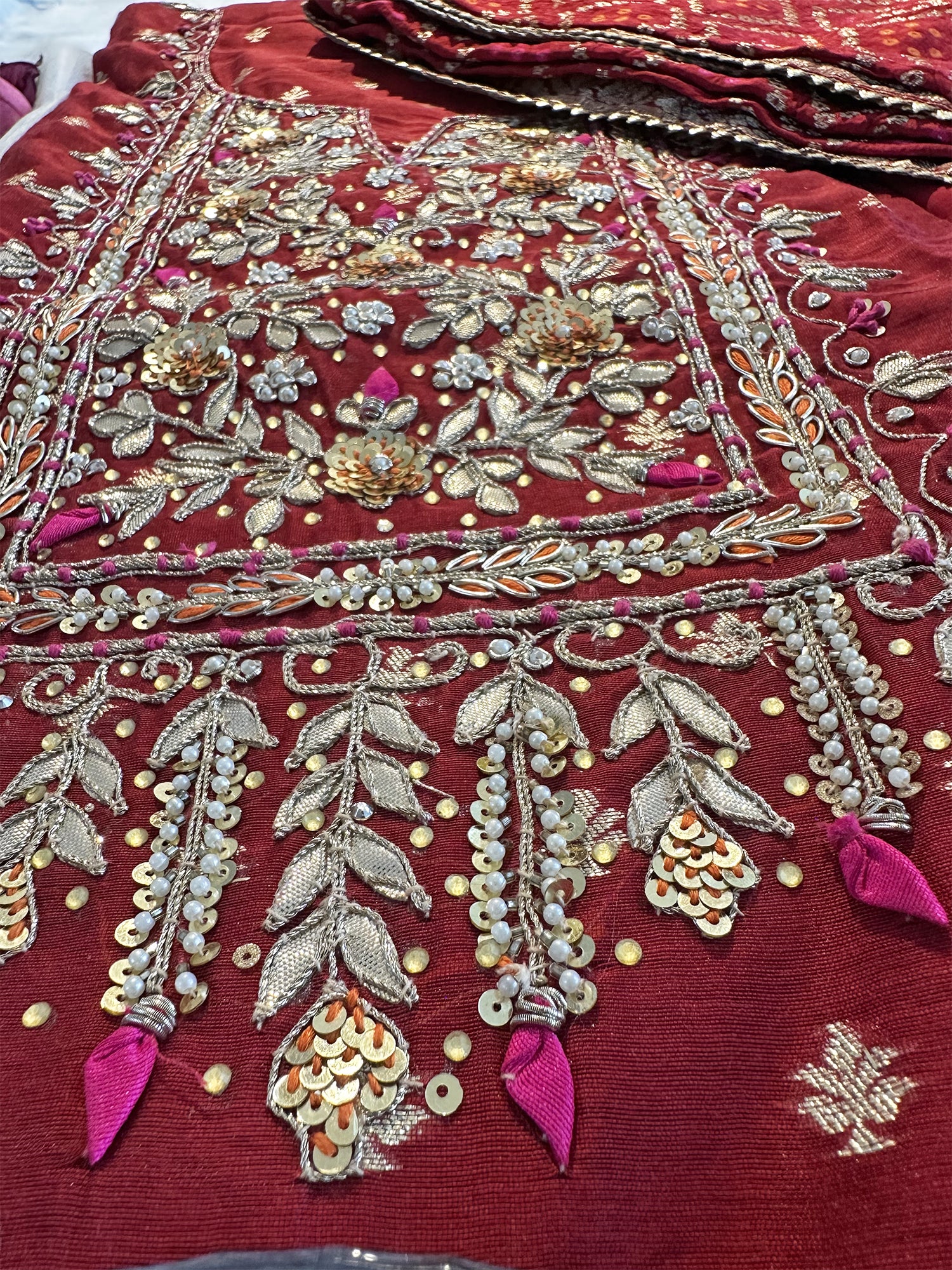 Jacquard Silk Unstitched Suit Set (Green and Red colors)